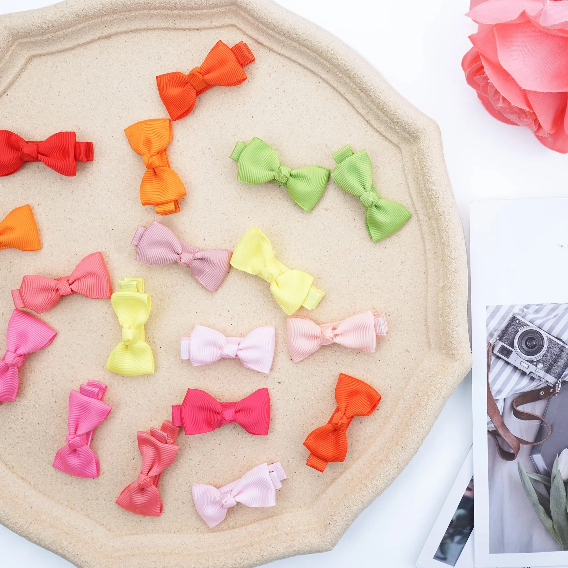 JOYOYO 50 Piezas Lazos Pelo Niña Tamaño Pequeño 5 cm Lazos de Colores, Lazos pelo bebés Pinzas de pelo para bebés