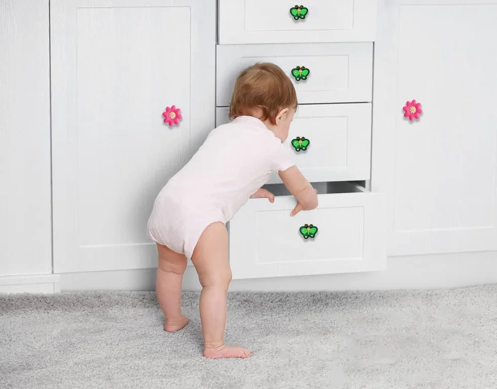 Juego de 6 pomos de goma suave para muebles de jardín de estilo místico, para niños, niñas, jóvenes, para armarios y cajones, juguetes (flores amarillas)