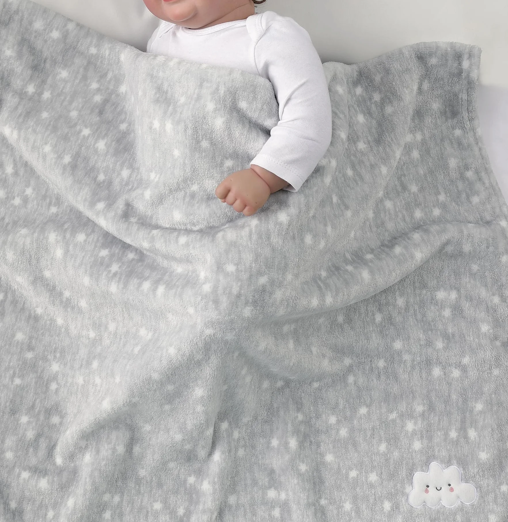 CREVENT - Manta Polar Suave, Ligera y Agradable para la Cuna. Ideal para bebés y niños pequeños, Unisex (75 x 100 cm, Color Gris con el Bordado de una Nube)