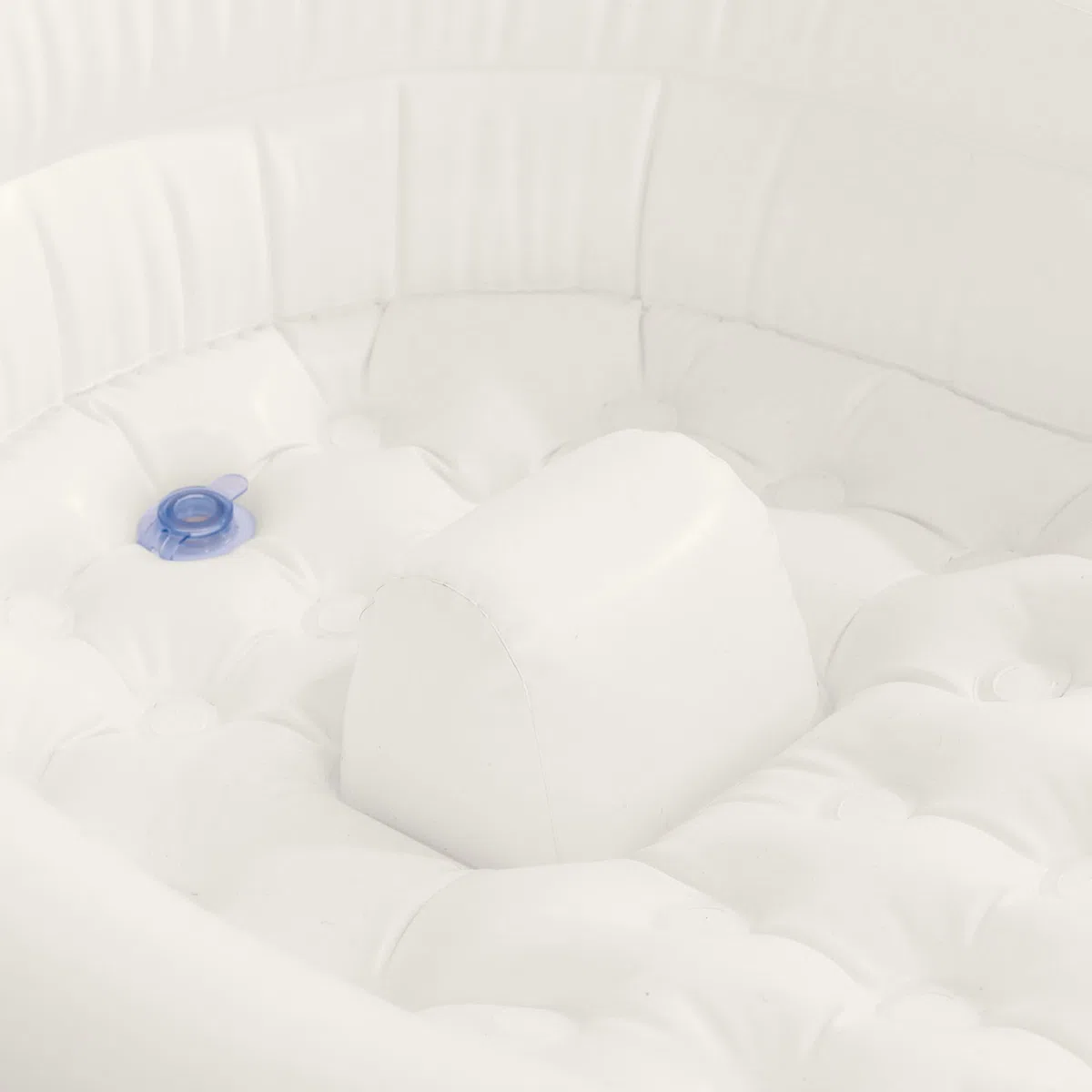 Intex Bañera bebé hinchable, Mide 66x89x25 cm, Superficie acolchada y suave, Incluye hinchador, Parche reparación, Conector de drenaje, Piscinas desmontables para niños (48523)
