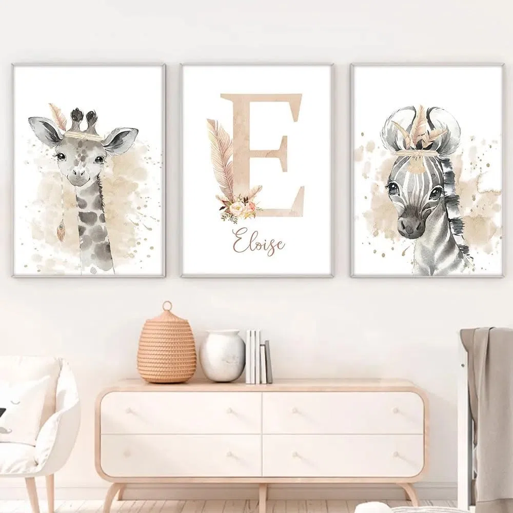 3 Laminas Personalizadas Bebe Cuadros Iniciales Poster Animales Selva León Elefante Jirafa Habitacion Infantil Decoración Pared Habitación Niño Niña Regalo 30x40 cm sin Marco